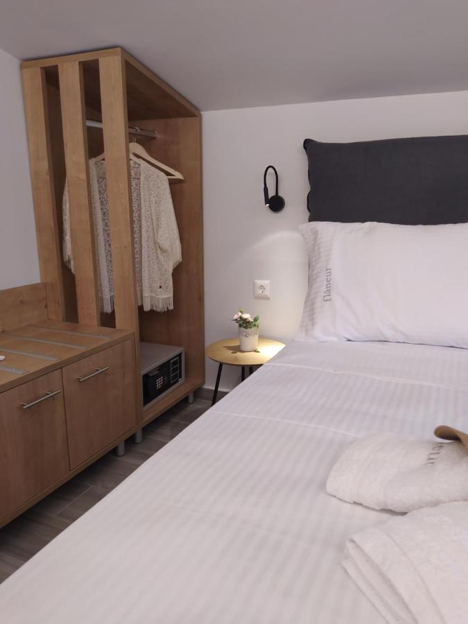 Flaneur Apartments Ormos Panagias Luaran gambar